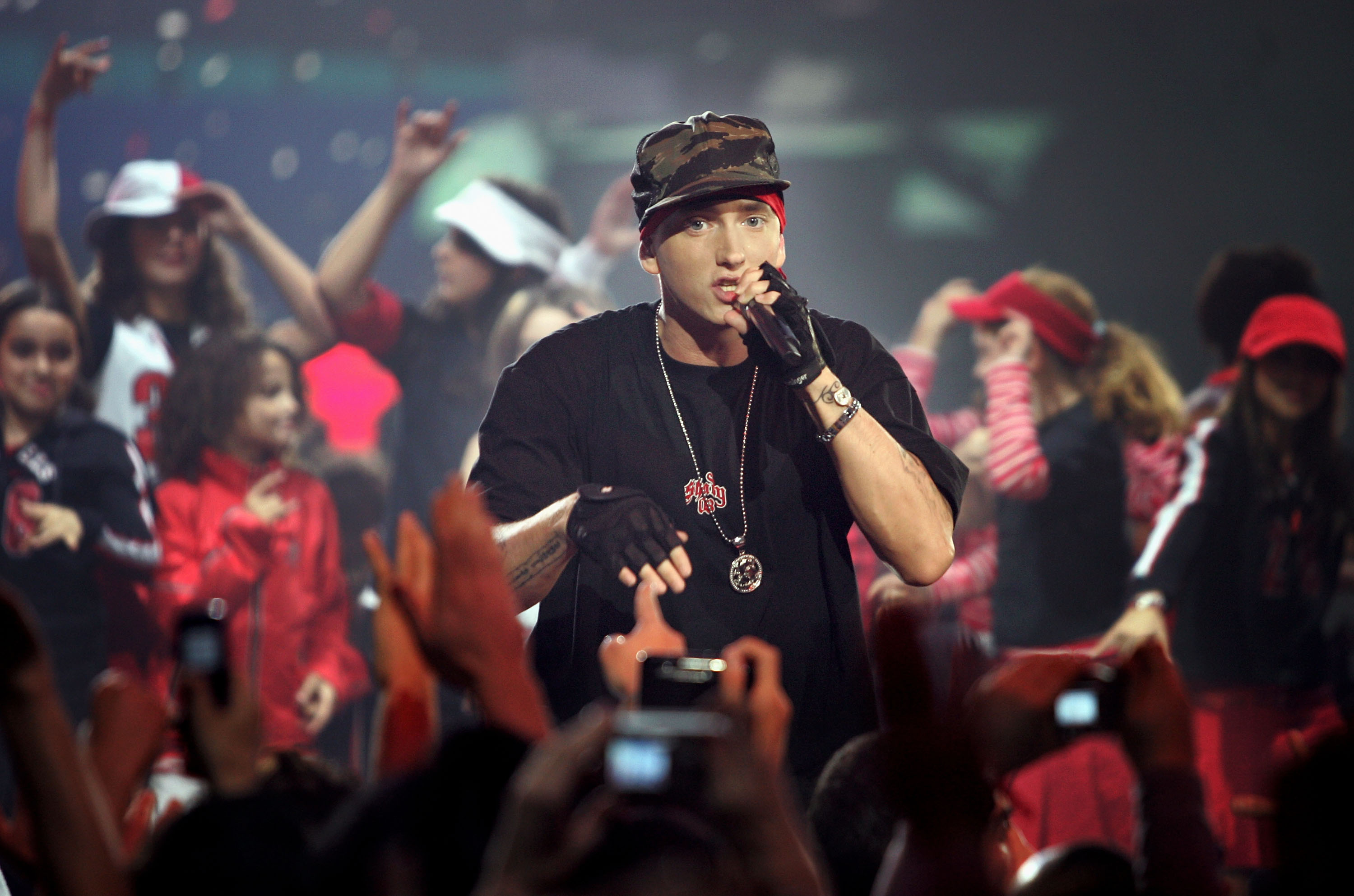 EMA_Rome_Eminem_2004[1].jpg